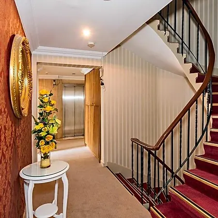 فندق Santa Sophia Sultanahmet 3*